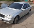 Сірий Мерседес Ц-Клас, об'ємом двигуна 2.6 л та пробігом 274 тис. км за 6800 $, фото 16 на Automoto.ua