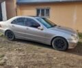 Сірий Мерседес Ц-Клас, об'ємом двигуна 2.15 л та пробігом 390 тис. км за 3496 $, фото 2 на Automoto.ua