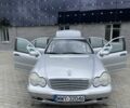 Сірий Мерседес Ц-Клас, об'ємом двигуна 2.2 л та пробігом 320 тис. км за 2099 $, фото 9 на Automoto.ua