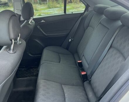 Серый Мерседес Ц-Класс, объемом двигателя 2.2 л и пробегом 337 тыс. км за 4700 $, фото 5 на Automoto.ua