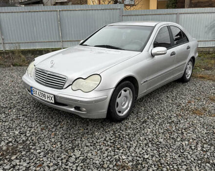Серый Мерседес Ц-Класс, объемом двигателя 1.8 л и пробегом 260 тыс. км за 4500 $, фото 2 на Automoto.ua