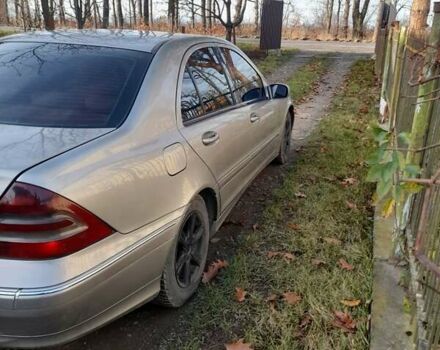 Сірий Мерседес Ц-Клас, об'ємом двигуна 2.15 л та пробігом 390 тис. км за 3496 $, фото 6 на Automoto.ua