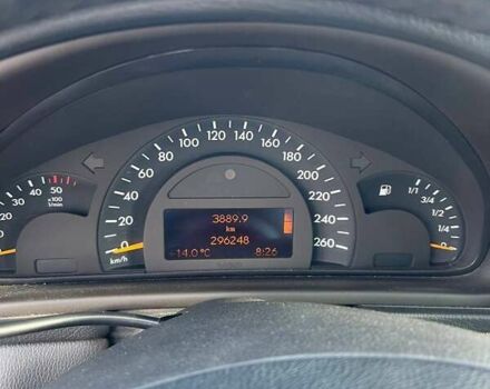 Мерседес Ц-Клас 2003 у Києві на Automoto.ua Сірий Мерседес Ц-Клас, об'ємом двигуна 2.69 л та пробігом 296 тис. км за 5400 $, фото 9 на Automoto.ua