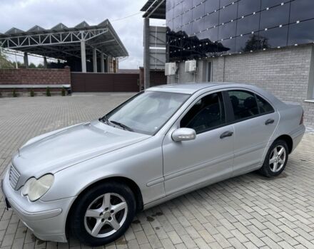 Сірий Мерседес Ц-Клас, об'ємом двигуна 2.2 л та пробігом 320 тис. км за 2099 $, фото 8 на Automoto.ua