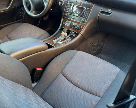 Серый Мерседес Ц-Класс, объемом двигателя 1.8 л и пробегом 245 тыс. км за 6650 $, фото 18 на Automoto.ua