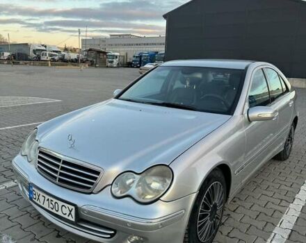 Серый Мерседес Ц-Класс, объемом двигателя 1.8 л и пробегом 325 тыс. км за 5200 $, фото 8 на Automoto.ua
