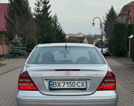 Серый Мерседес Ц-Класс, объемом двигателя 1.8 л и пробегом 326 тыс. км за 4200 $, фото 12 на Automoto.ua