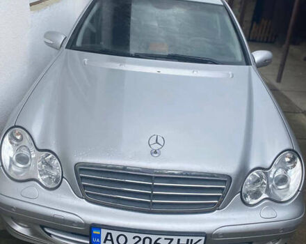 Сірий Мерседес Ц-Клас, об'ємом двигуна 1.8 л та пробігом 215 тис. км за 5000 $, фото 11 на Automoto.ua