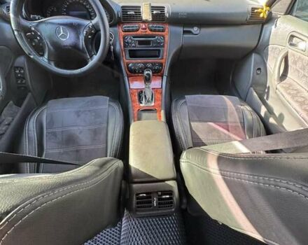 Сірий Мерседес Ц-Клас, об'ємом двигуна 2.2 л та пробігом 287 тис. км за 5099 $, фото 3 на Automoto.ua