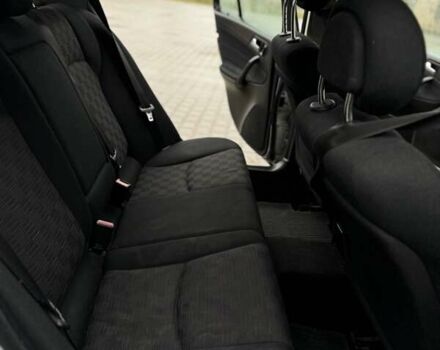 Сірий Мерседес Ц-Клас, об'ємом двигуна 2.15 л та пробігом 420 тис. км за 6000 $, фото 21 на Automoto.ua