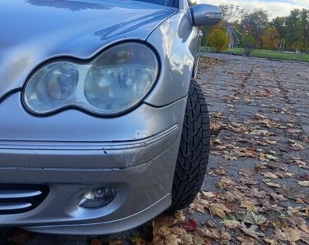 Сірий Мерседес Ц-Клас, об'ємом двигуна 1.8 л та пробігом 298 тис. км за 3300 $, фото 11 на Automoto.ua