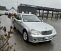 Сірий Мерседес Ц-Клас, об'ємом двигуна 2.15 л та пробігом 420 тис. км за 6000 $, фото 1 на Automoto.ua