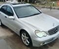 Сірий Мерседес Ц-Клас, об'ємом двигуна 2.2 л та пробігом 380 тис. км за 4700 $, фото 1 на Automoto.ua