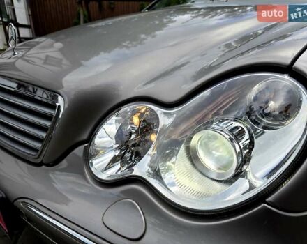 Серый Мерседес Ц-Класс, объемом двигателя 1.8 л и пробегом 176 тыс. км за 7500 $, фото 56 на Automoto.ua