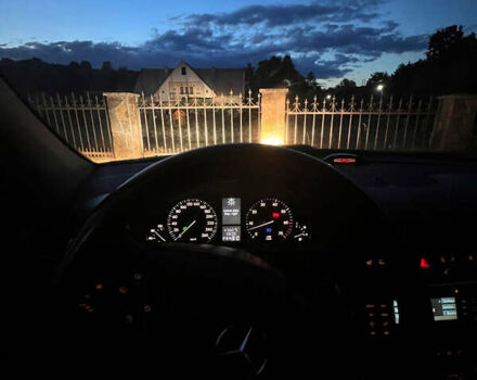 Сірий Мерседес Ц-Клас, об'ємом двигуна 1.8 л та пробігом 215 тис. км за 5000 $, фото 8 на Automoto.ua