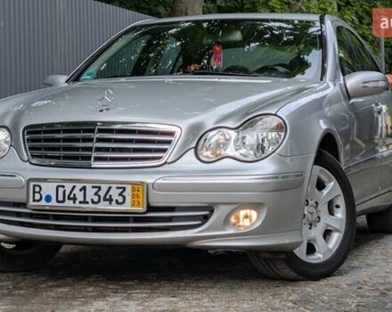 Сірий Мерседес Ц-Клас, об'ємом двигуна 1.8 л та пробігом 250 тис. км за 6950 $, фото 32 на Automoto.ua