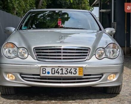 Сірий Мерседес Ц-Клас, об'ємом двигуна 1.8 л та пробігом 250 тис. км за 6950 $, фото 13 на Automoto.ua