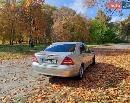Серый Мерседес Ц-Класс, объемом двигателя 1.8 л и пробегом 298 тыс. км за 3300 $, фото 5 на Automoto.ua