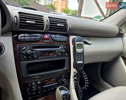 Серый Мерседес Ц-Класс, объемом двигателя 1.8 л и пробегом 176 тыс. км за 7500 $, фото 152 на Automoto.ua