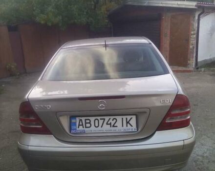 Серый Мерседес Ц-Класс, объемом двигателя 2.2 л и пробегом 250 тыс. км за 7000 $, фото 4 на Automoto.ua