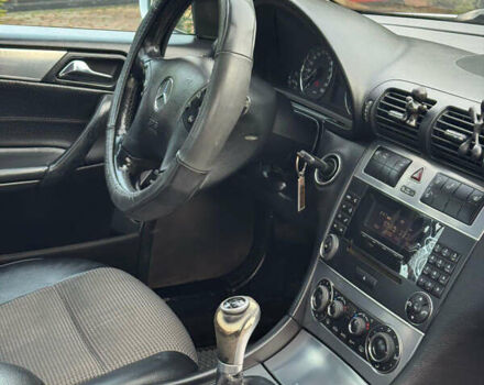 Серый Мерседес Ц-Класс, объемом двигателя 1.8 л и пробегом 326 тыс. км за 4200 $, фото 20 на Automoto.ua