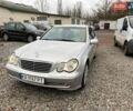 Серый Мерседес Ц-Класс, объемом двигателя 1.8 л и пробегом 330 тыс. км за 3500 $, фото 1 на Automoto.ua