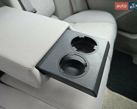 Серый Мерседес Ц-Класс, объемом двигателя 1.8 л и пробегом 176 тыс. км за 7500 $, фото 125 на Automoto.ua