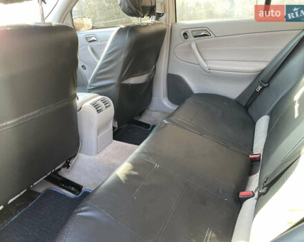 Серый Мерседес Ц-Класс, объемом двигателя 1.8 л и пробегом 270 тыс. км за 5000 $, фото 11 на Automoto.ua