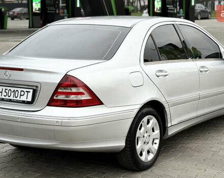 Сірий Мерседес Ц-Клас, об'ємом двигуна 1.8 л та пробігом 225 тис. км за 6700 $, фото 20 на Automoto.ua