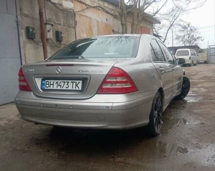 Серый Мерседес Ц-Класс, объемом двигателя 1.8 л и пробегом 245 тыс. км за 5200 $, фото 22 на Automoto.ua