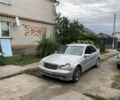 Сірий Мерседес Ц-Клас, об'ємом двигуна 2.7 л та пробігом 225 тис. км за 2696 $, фото 1 на Automoto.ua