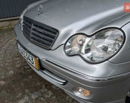 Сірий Мерседес Ц-Клас, об'ємом двигуна 1.8 л та пробігом 250 тис. км за 6950 $, фото 16 на Automoto.ua
