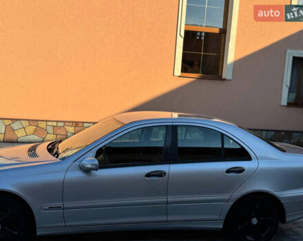 Серый Мерседес Ц-Класс, объемом двигателя 1.8 л и пробегом 245 тыс. км за 6650 $, фото 8 на Automoto.ua