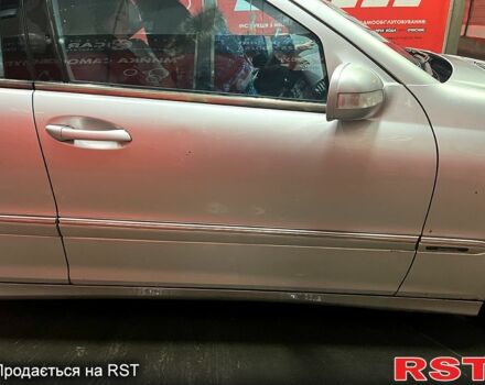 Серый Мерседес Ц-Класс, объемом двигателя 1.8 л и пробегом 330 тыс. км за 3700 $, фото 7 на Automoto.ua