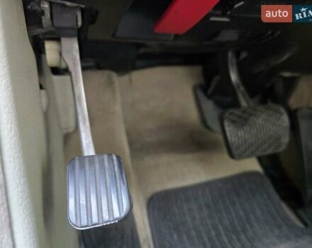 Серый Мерседес Ц-Класс, объемом двигателя 1.8 л и пробегом 176 тыс. км за 7500 $, фото 137 на Automoto.ua