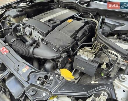 Серый Мерседес Ц-Класс, объемом двигателя 1.8 л и пробегом 176 тыс. км за 7500 $, фото 197 на Automoto.ua