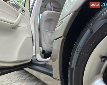 Серый Мерседес Ц-Класс, объемом двигателя 1.8 л и пробегом 176 тыс. км за 7500 $, фото 176 на Automoto.ua