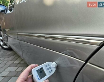 Серый Мерседес Ц-Класс, объемом двигателя 1.8 л и пробегом 176 тыс. км за 7500 $, фото 70 на Automoto.ua