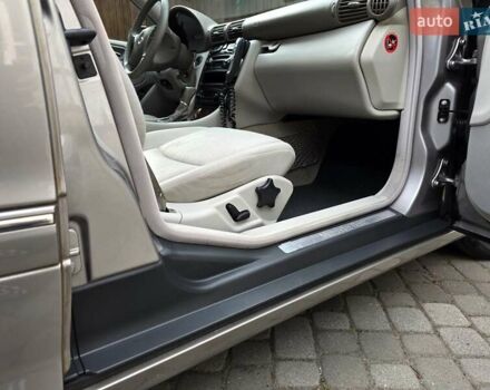 Серый Мерседес Ц-Класс, объемом двигателя 1.8 л и пробегом 176 тыс. км за 7500 $, фото 81 на Automoto.ua