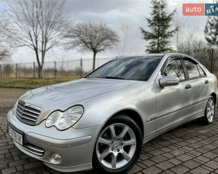 Серый Мерседес Ц-Класс, объемом двигателя 1.8 л и пробегом 211 тыс. км за 7770 $, фото 17 на Automoto.ua