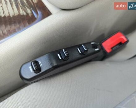 Серый Мерседес Ц-Класс, объемом двигателя 1.8 л и пробегом 176 тыс. км за 7500 $, фото 154 на Automoto.ua