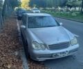 Сірий Мерседес Ц-Клас, об'ємом двигуна 2 л та пробігом 320 тис. км за 3062 $, фото 1 на Automoto.ua