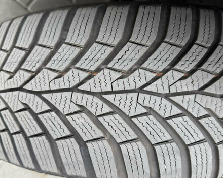 Сірий Мерседес Ц-Клас, об'ємом двигуна 1.8 л та пробігом 225 тис. км за 6700 $, фото 42 на Automoto.ua