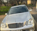 Сірий Мерседес Ц-Клас, об'ємом двигуна 1.8 л та пробігом 215 тис. км за 5000 $, фото 2 на Automoto.ua