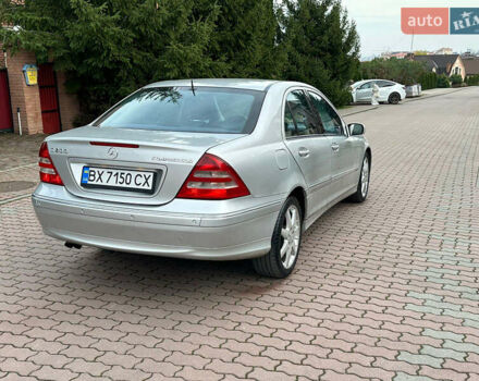 Серый Мерседес Ц-Класс, объемом двигателя 1.8 л и пробегом 326 тыс. км за 4200 $, фото 10 на Automoto.ua