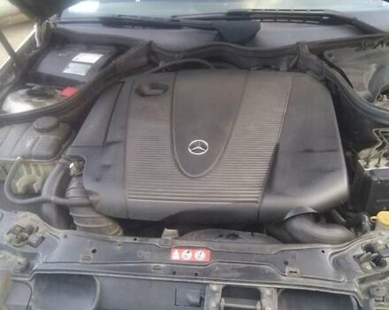 Серый Мерседес Ц-Класс, объемом двигателя 2.2 л и пробегом 250 тыс. км за 7000 $, фото 2 на Automoto.ua