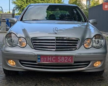 Сірий Мерседес Ц-Клас, об'ємом двигуна 1.8 л та пробігом 237 тис. км за 6200 $, фото 1 на Automoto.ua