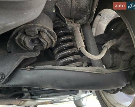 Серый Мерседес Ц-Класс, объемом двигателя 1.8 л и пробегом 176 тыс. км за 7500 $, фото 34 на Automoto.ua