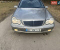 Сірий Мерседес Ц-Клас, об'ємом двигуна 0 л та пробігом 274 тис. км за 4100 $, фото 1 на Automoto.ua