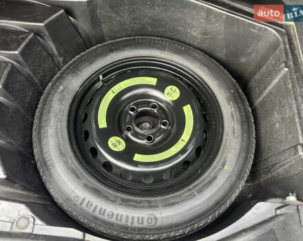 Сірий Мерседес Ц-Клас, об'ємом двигуна 2.2 л та пробігом 245 тис. км за 5550 $, фото 20 на Automoto.ua